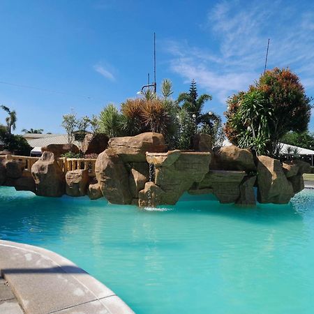 Klir Waterpark Resort And Hotels Guiguinto Luaran gambar