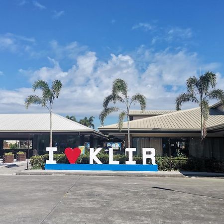Klir Waterpark Resort And Hotels Guiguinto Luaran gambar